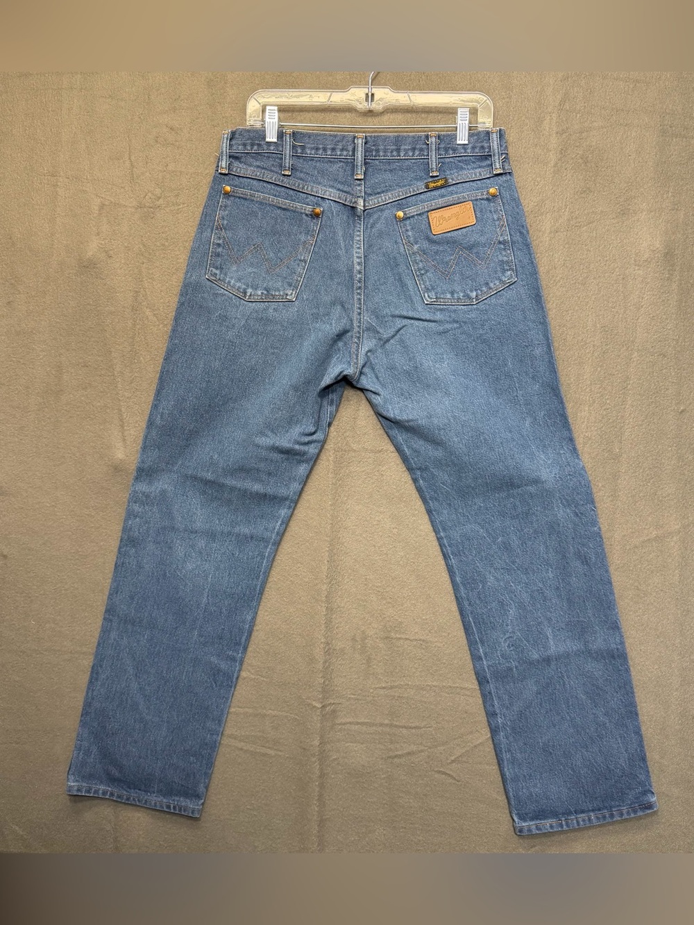 Vintage Men's Wrangler Cowboy Cut Jeans / Made In USA / Size 34 × 30 / 13MWZ